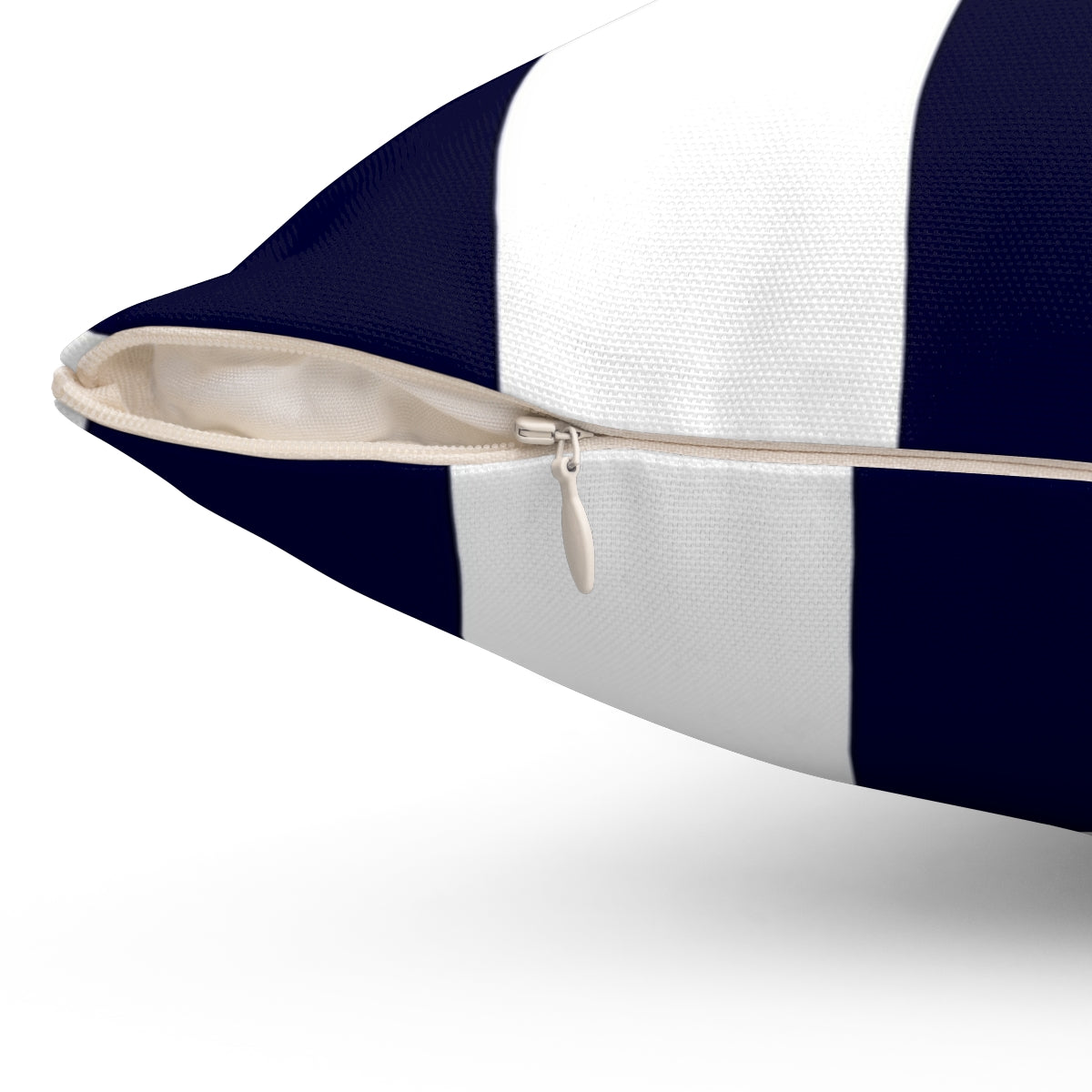 Navy blue and white striped coastal accent pillow - Detail