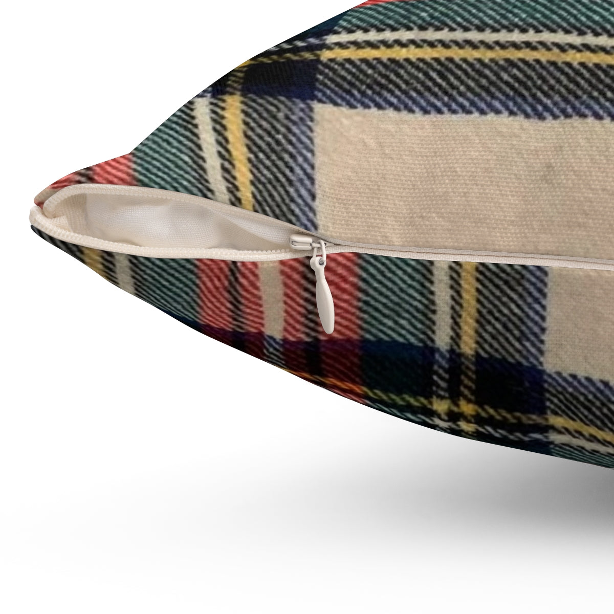 Tartan pattern pillow with a photograph-based Scottish plaid design - Detail