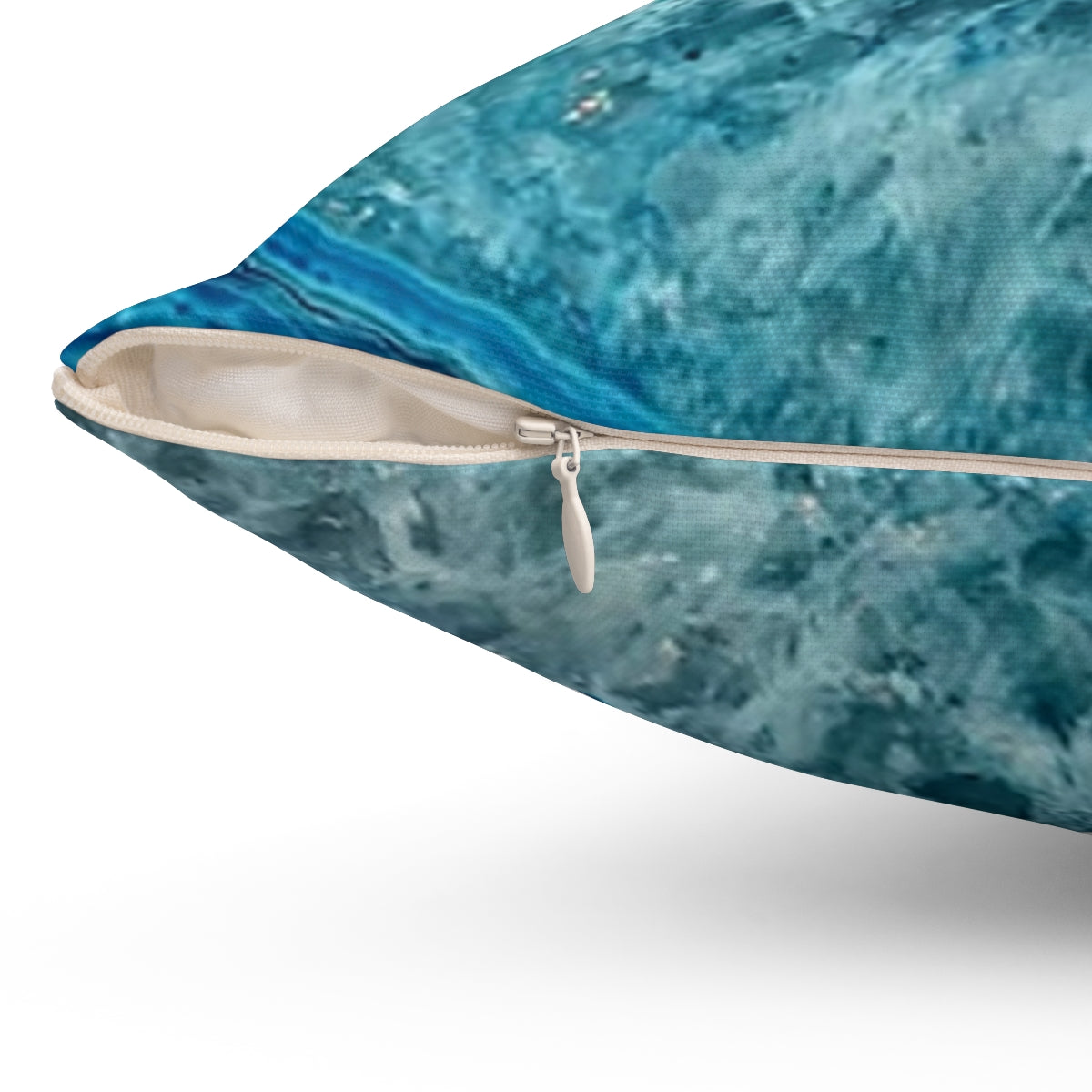 Teal, aqua, and turquoise blue agate mineral crystals patterned decorative throw pillow - Detail