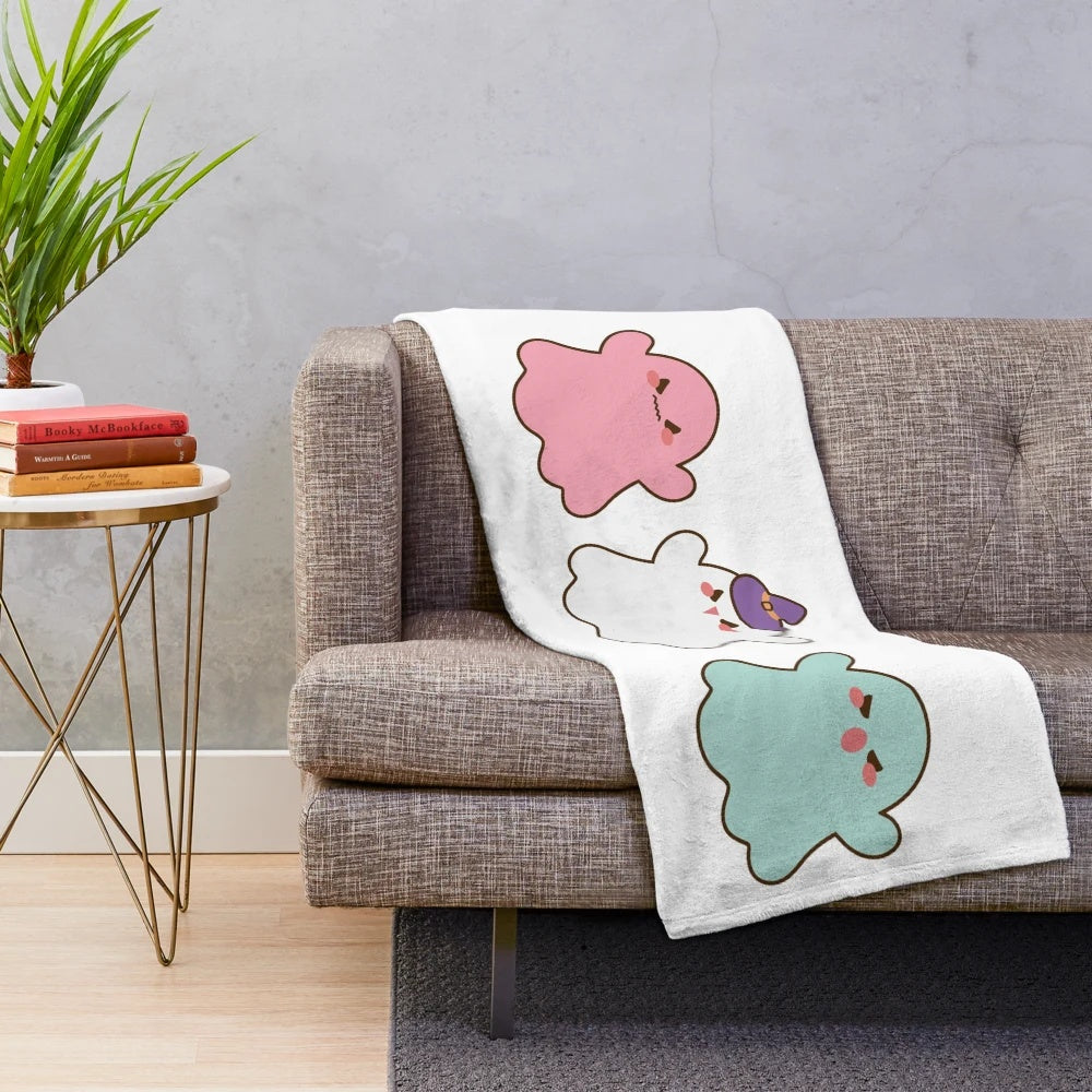 Soft and cuddly ghost-themed plush blanket