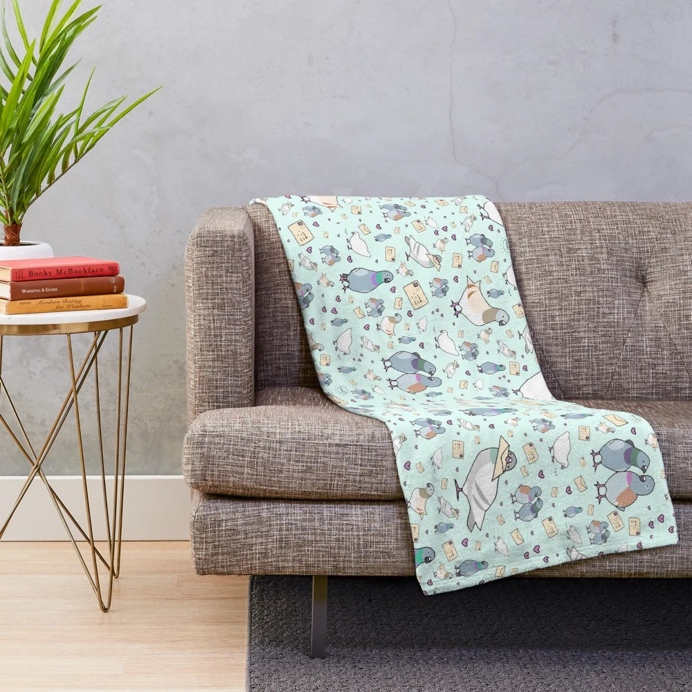 Pigeons Plush Blanket with Cute Pigeon Design