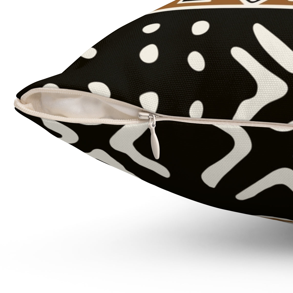 Neutral-toned pillow with a tribal African-inspired elephant pattern - Detail