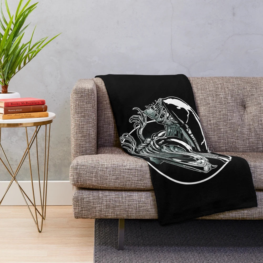 Alien Xenomorph Plush Blanket
