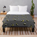 Ranma 1/2 themed plush blanket featuring a cartoon pig design on a grey background