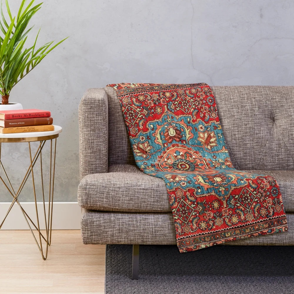 Antique-inspired Bidjar plush blanket with geometric tribal rug print