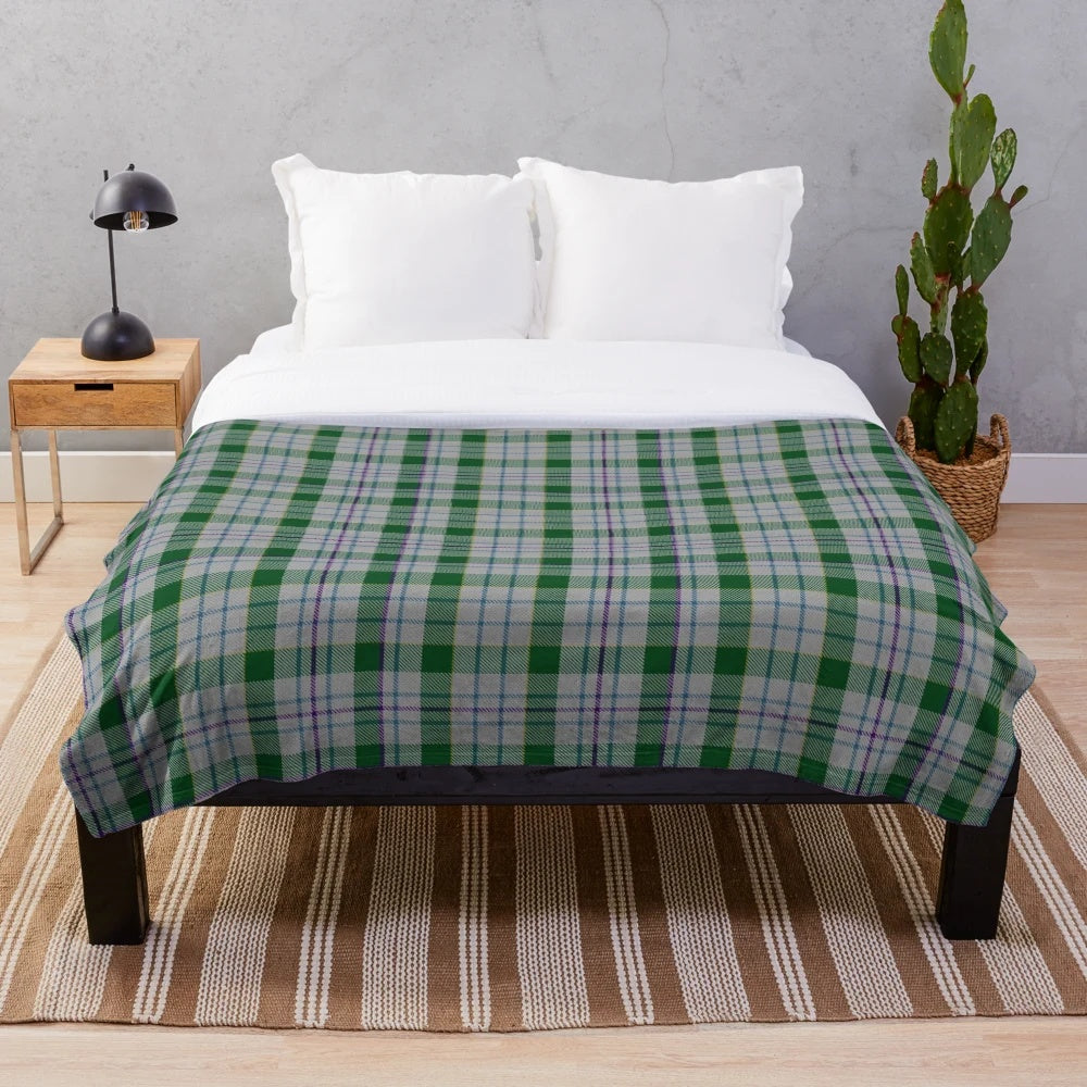 Milne Tartan Plush Blanket - Cozy Scottish Clan Throw