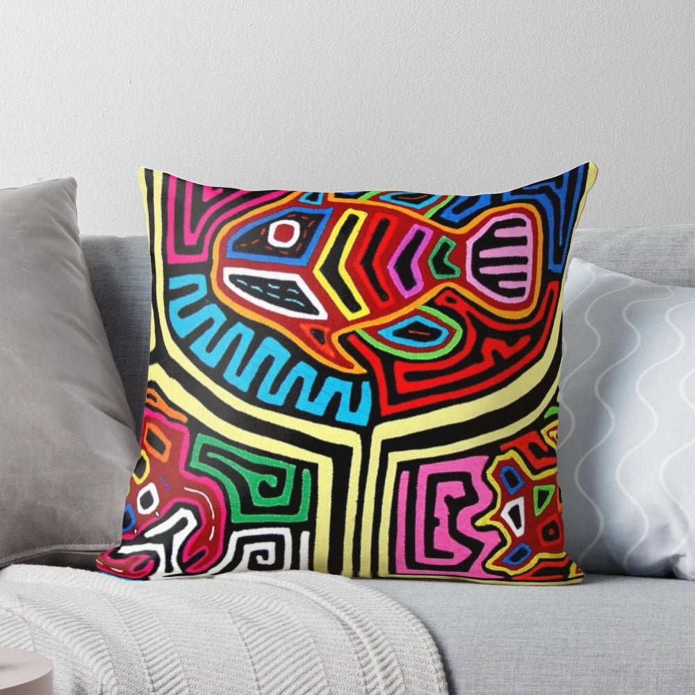 Vibrant mola de panama pillow with traditional Panamanian design