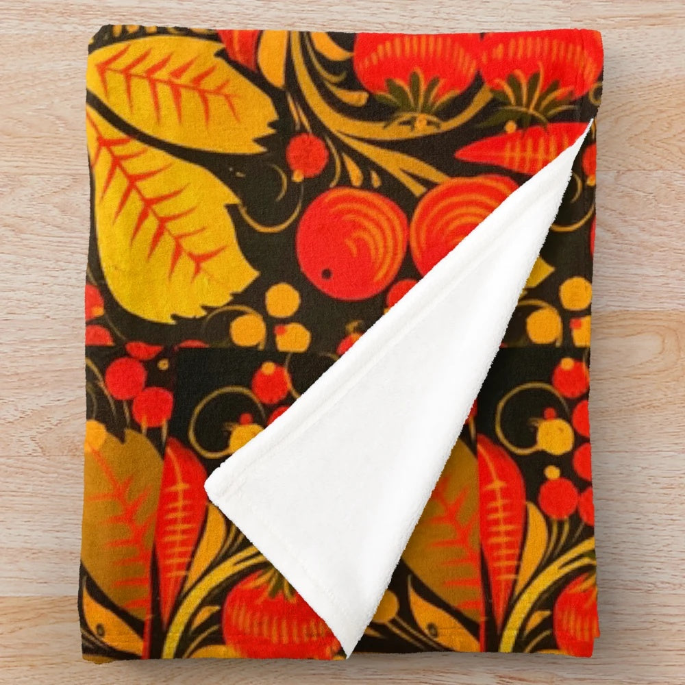 Traditional Russian Khokhloma Berries Plush Blanket