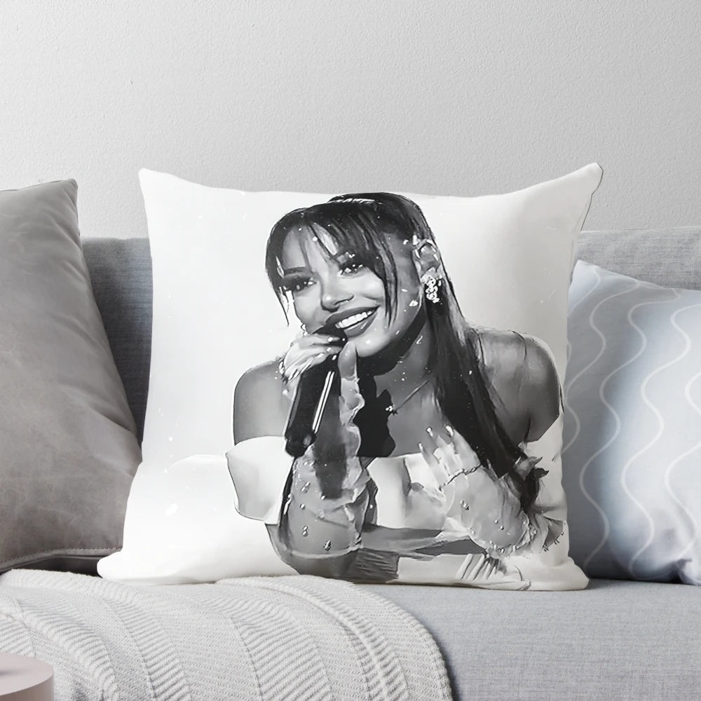Ayliva Song Pillow, a soft and aesthetic pillow with a musical design