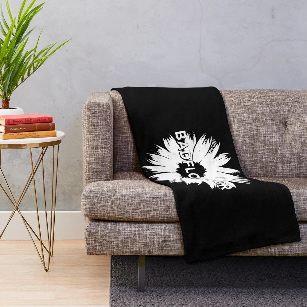 Badflower Daisy Plush Blanket