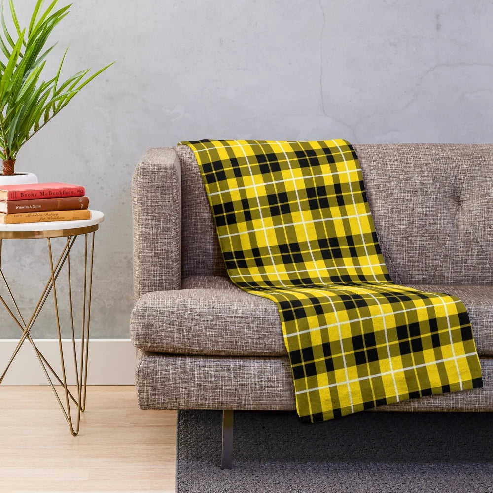 Barclay tartan plush blanket with traditional Scottish clan design