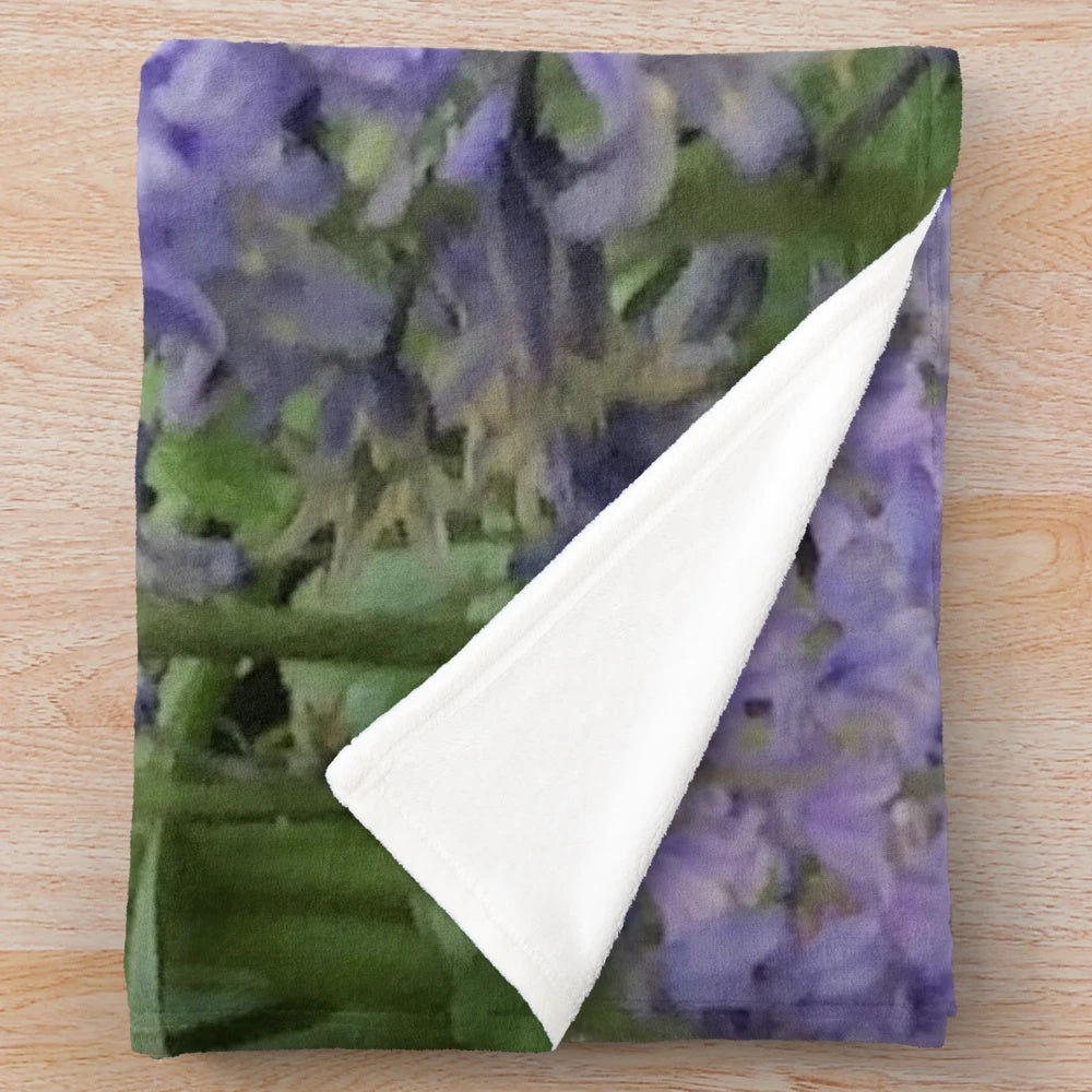Bluebells bulbs floral pattern plush blanket