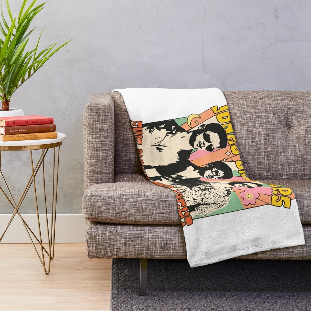 Bohemian Spirit Plush Blanket with Realistic Lion Design