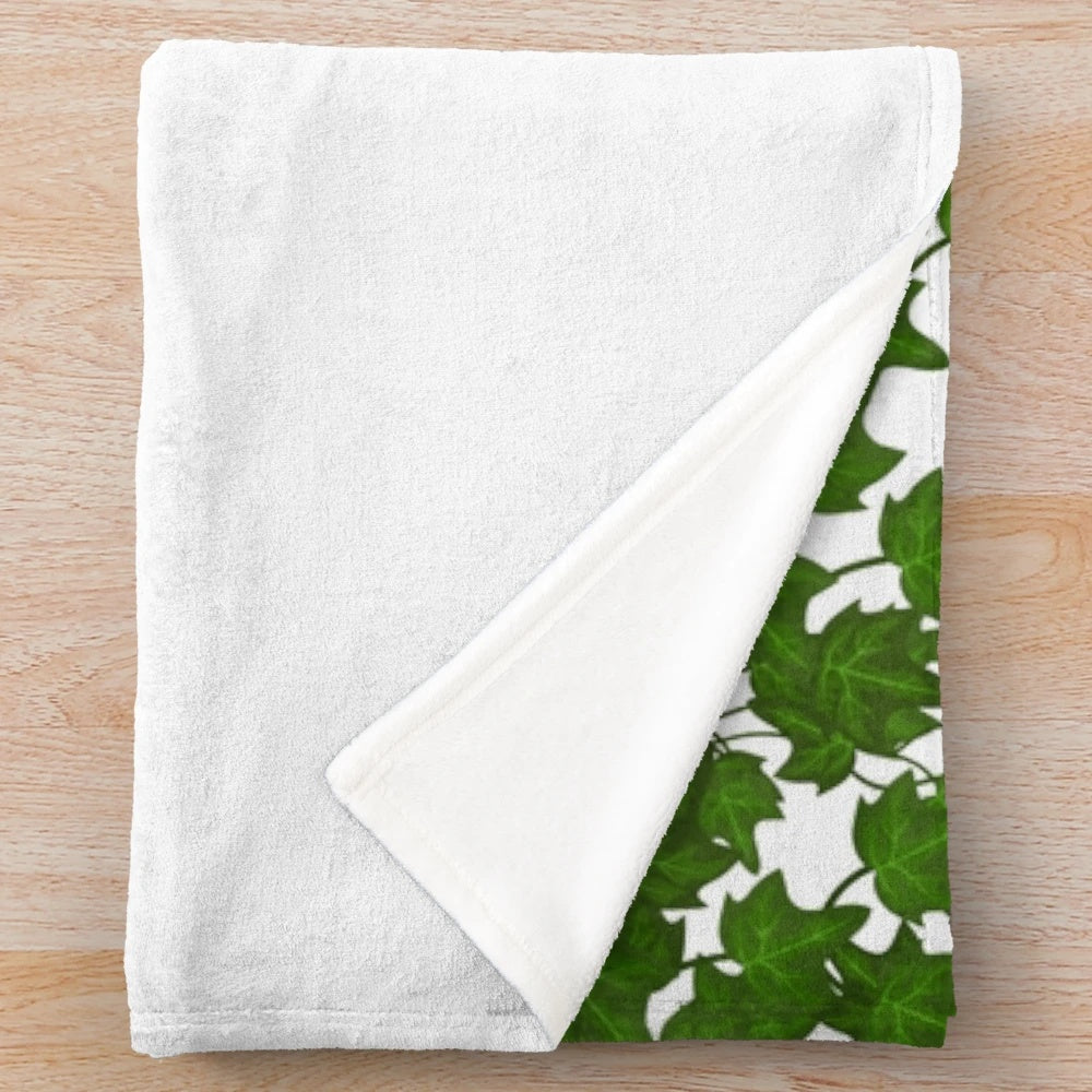 Ivy Plush Blanket with Minimalist Leaf Pattern Design