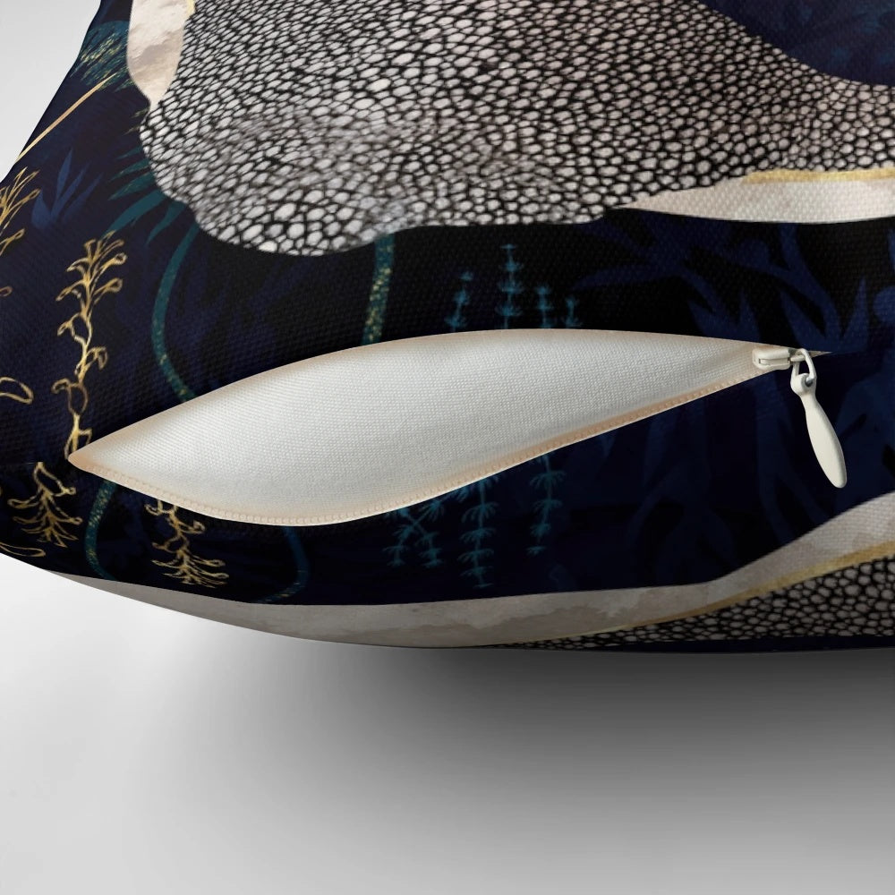 Metallic stingray-patterned decorative pillow