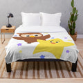 Twinkle twinkle plush blanket with adorable owl and stars design