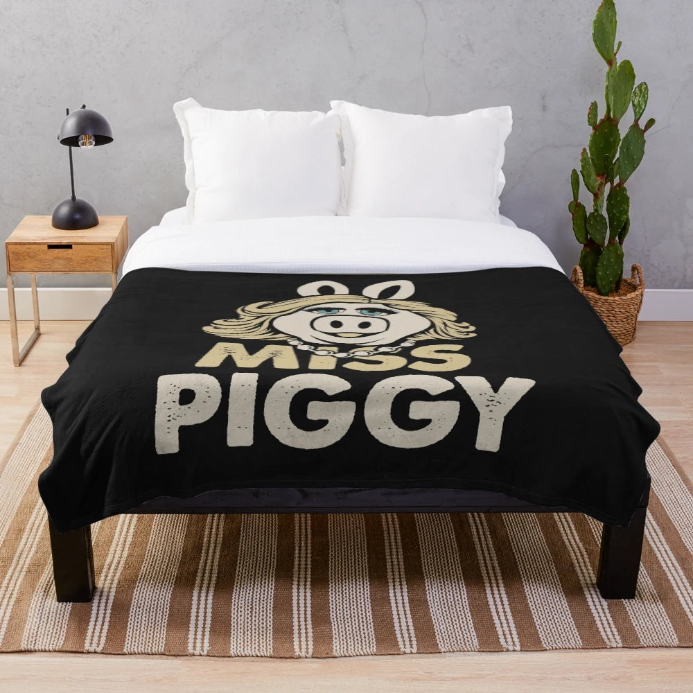 Miss Piggy inspired plush blanket for Muppets fans