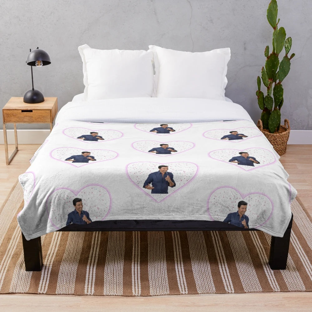 Chayanne-inspired heart design plush blanket