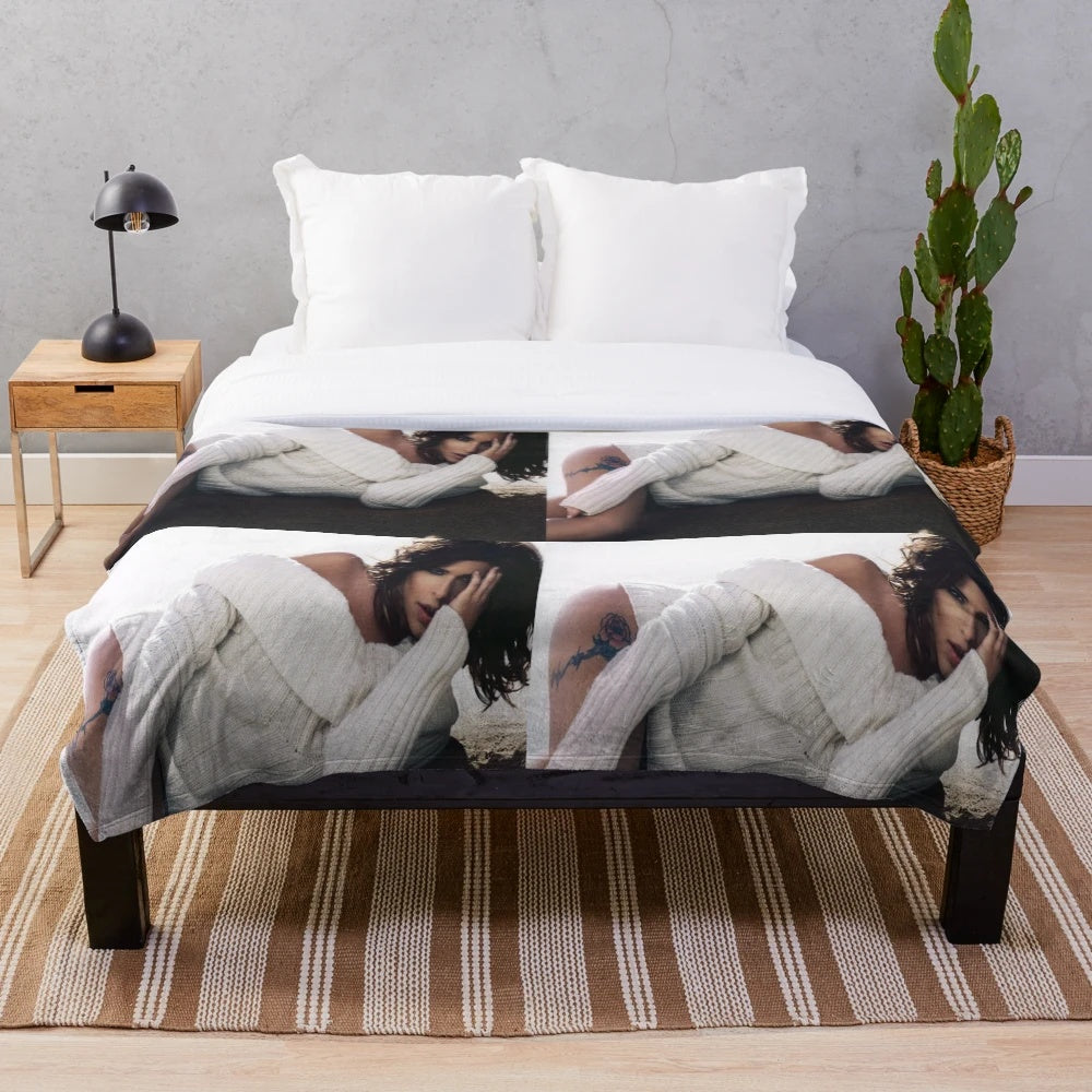 Cheryl Cole plush blanket