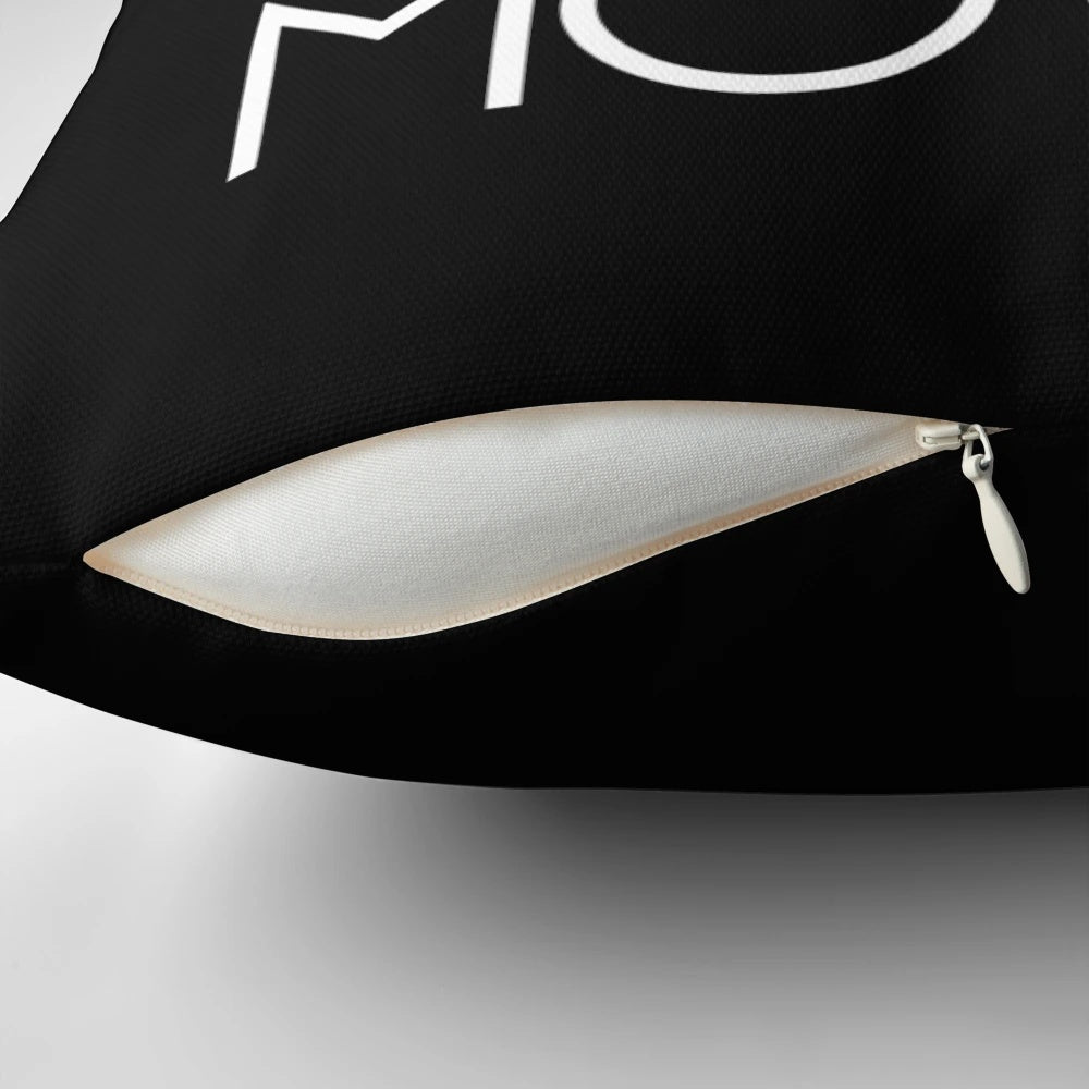 Scary movie-inspired cushion for sofa and kids' spaces