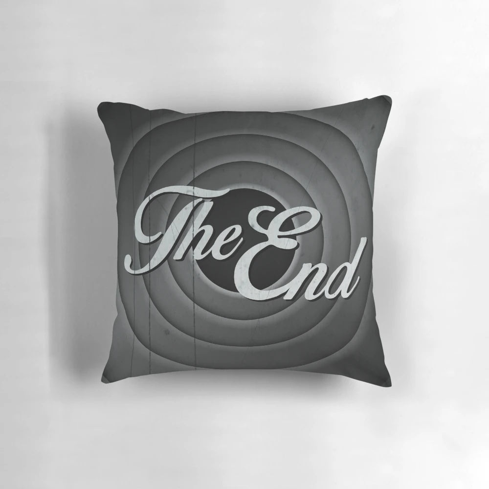 Vintage-inspired pillow with "The End" text, perfect for movie enthusiasts