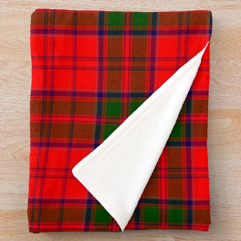 Clan Grant tartan plush blanket with Scottish clan crest