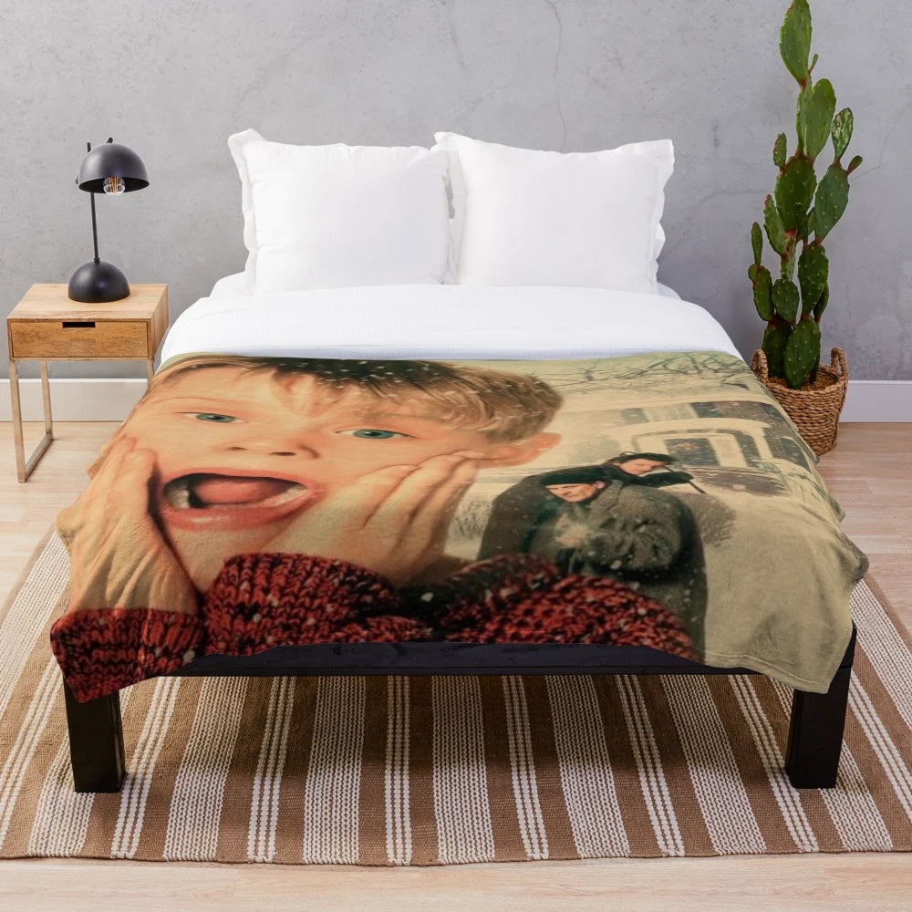 Plush blanket featuring the classic 1990 comedy film "Home Alone