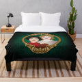 Classic Hollywood-inspired plush blanket with movie diva design