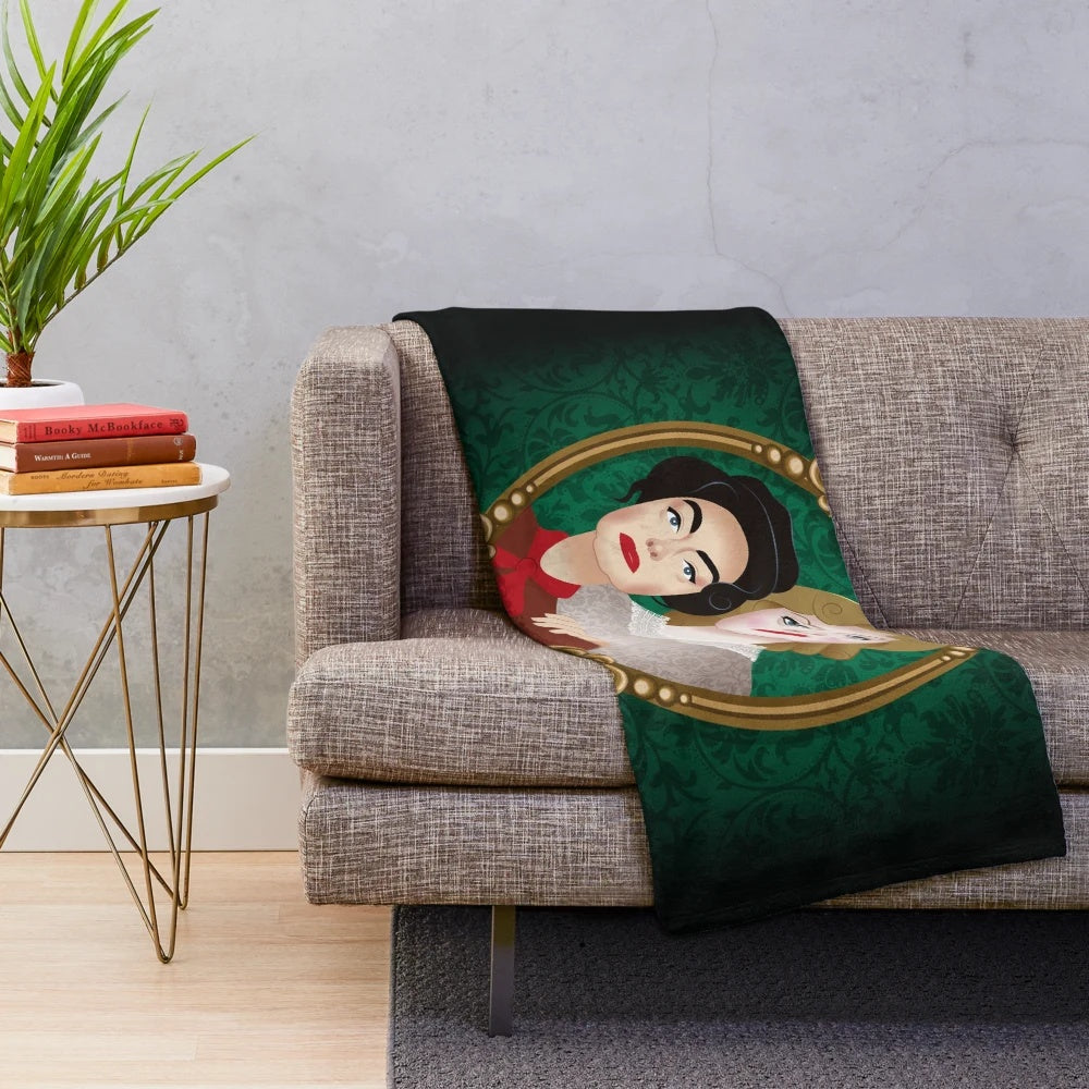 Classic Hollywood-inspired plush blanket with movie diva design