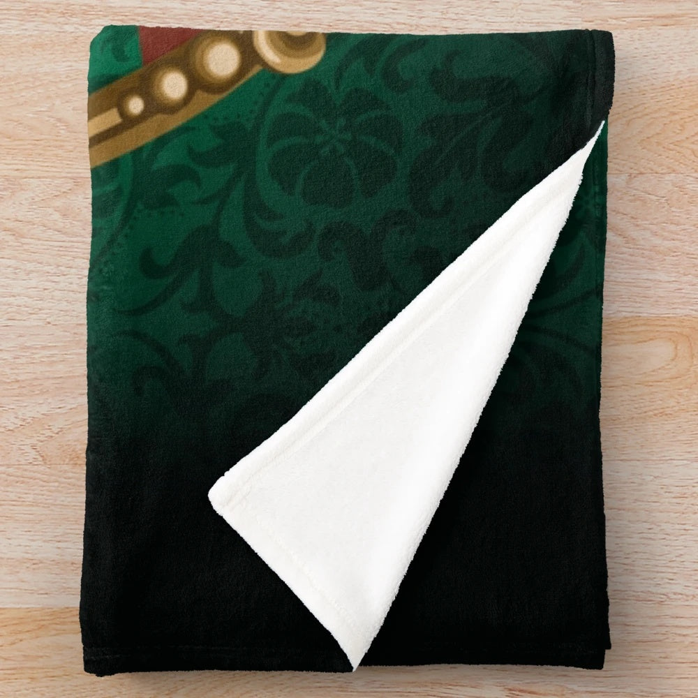 Classic Hollywood-inspired plush blanket with movie diva design