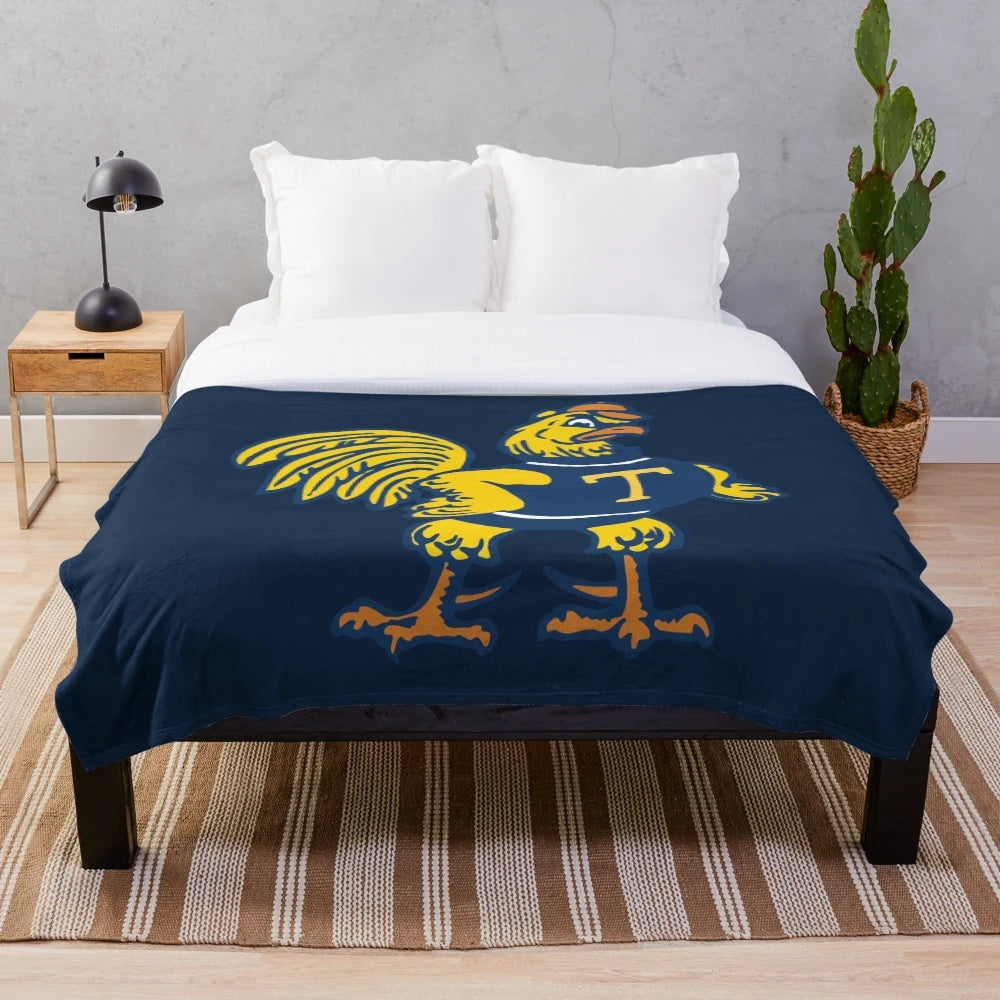 Trinity Bantams Plush Blanket with College Logo