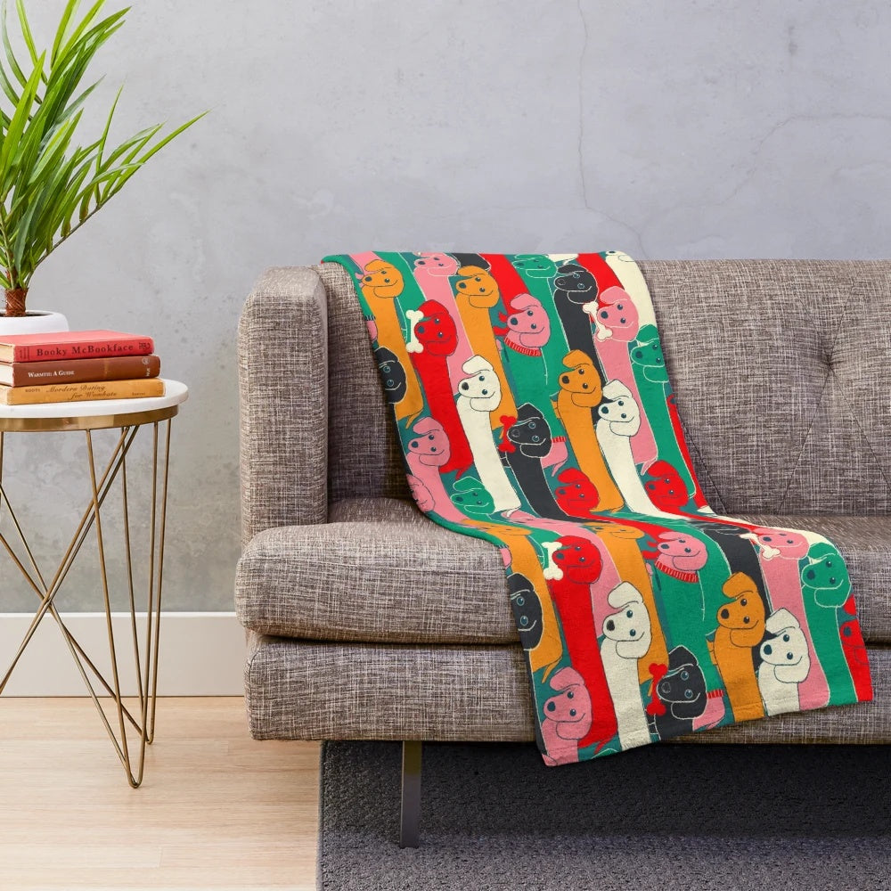 Vibrant dogs pattern plush blanket