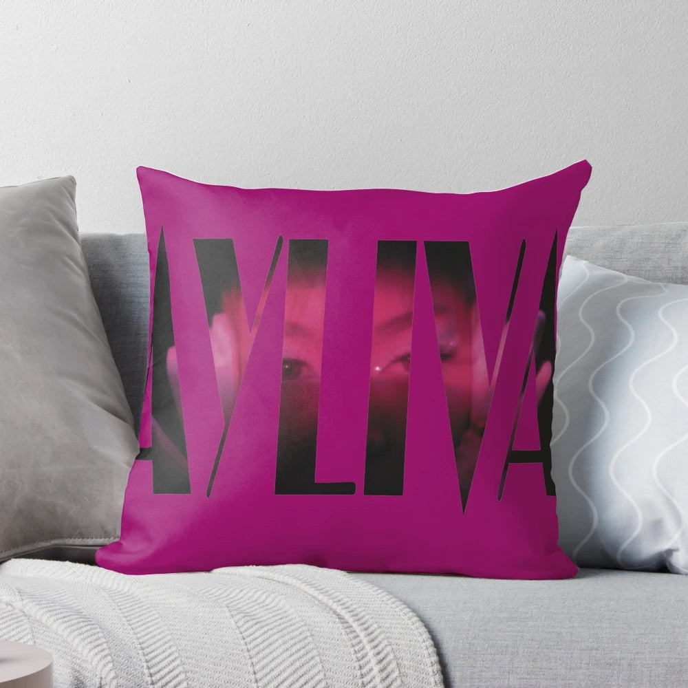 Soft and comfortable pink pillow with Ayliva logo