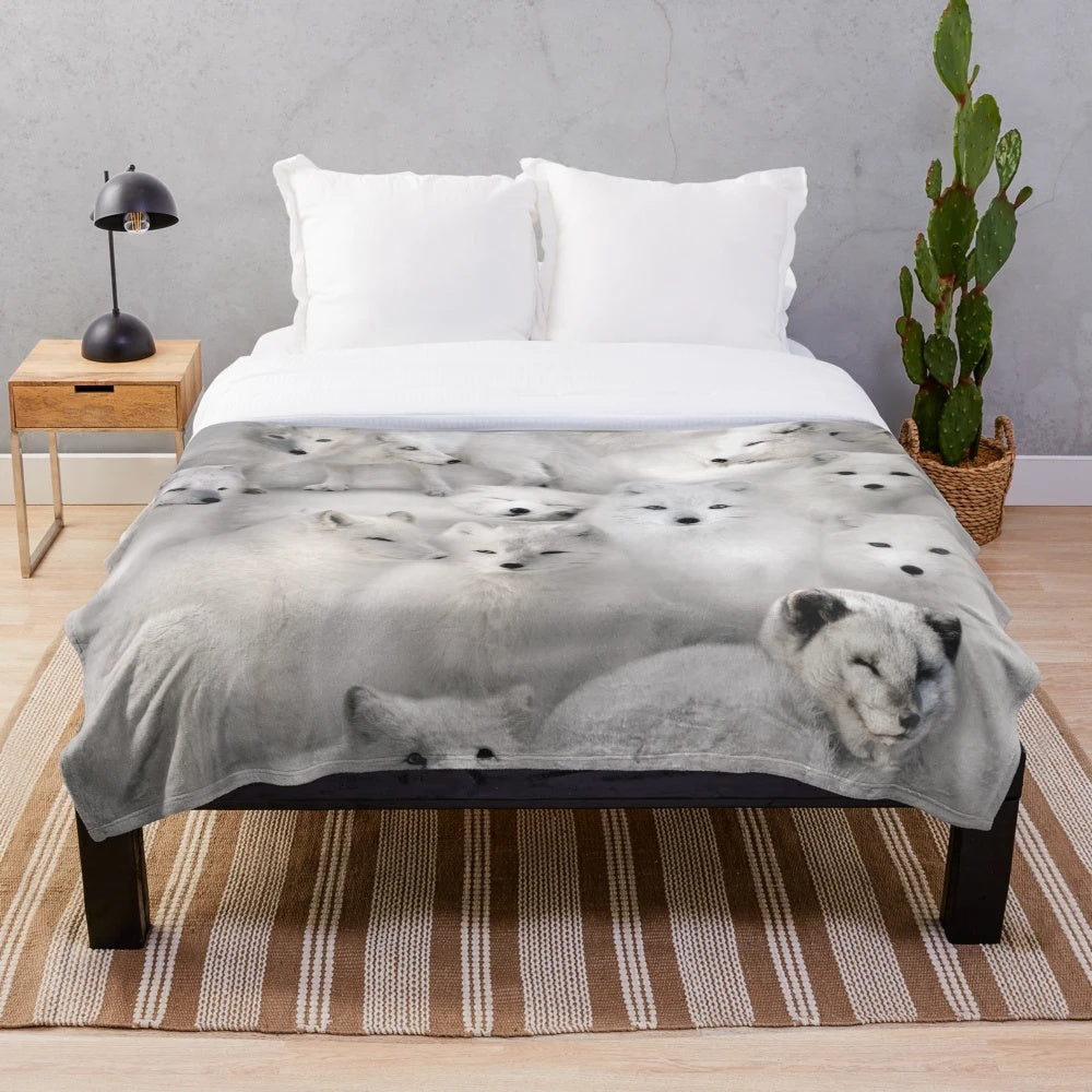 Cozy Arctic Foxes Plush Blanket