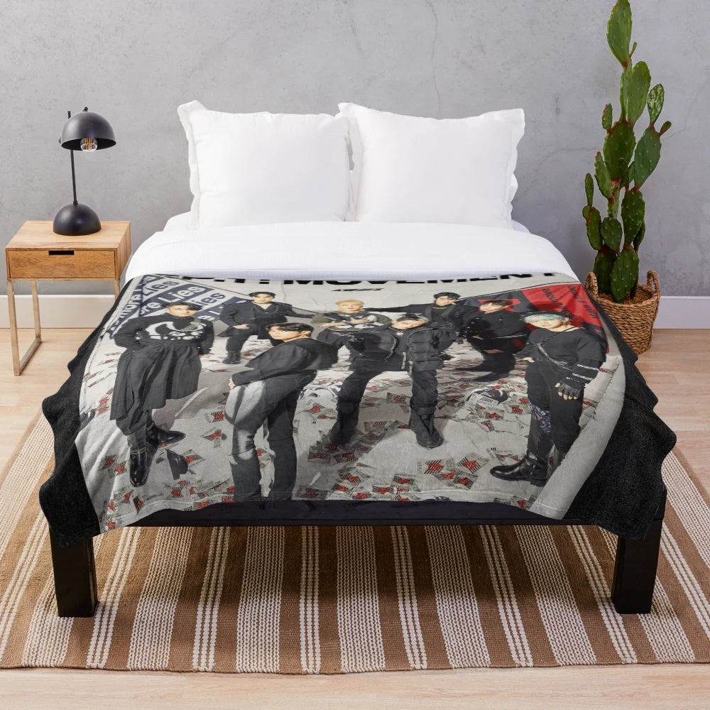 ATEEZ "THE WORLD EP.1 : MOVEMENT GUERRILLA" Plush Blanket