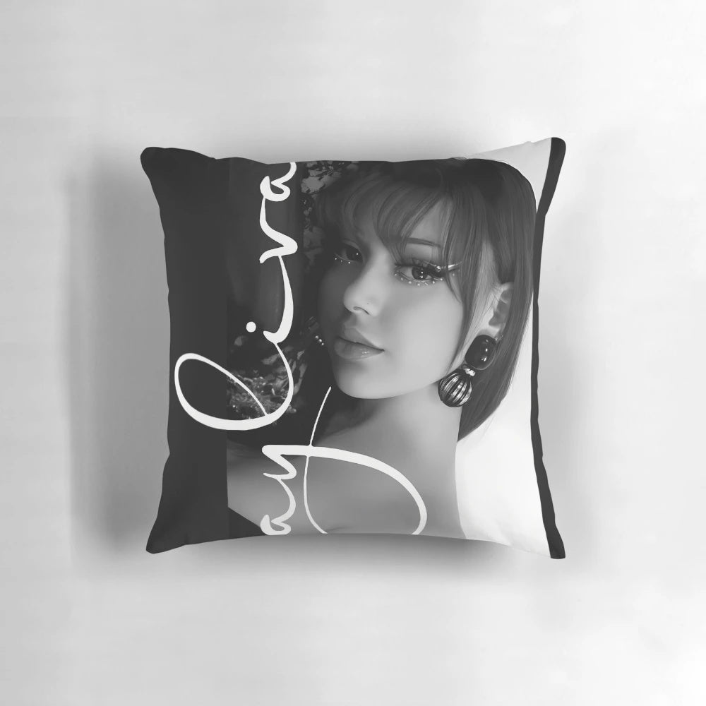 Ayliva-inspired black and pink pillow with a heart design