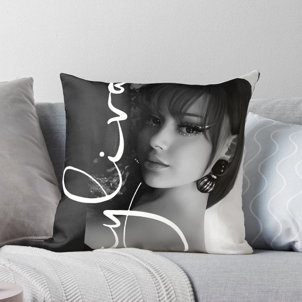 Ayliva-inspired black and pink pillow with a heart design