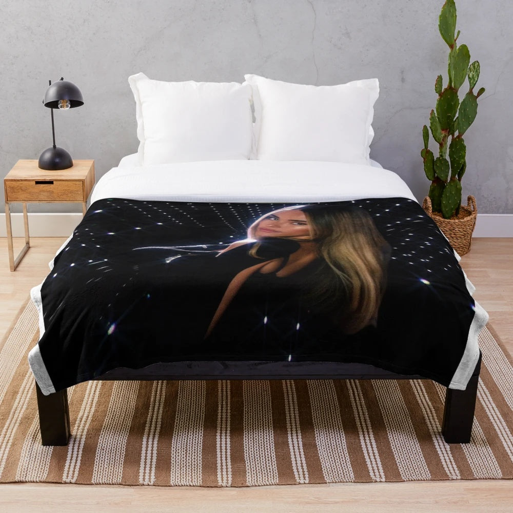 Black maddison plush blanket for a comfortable and stylish home