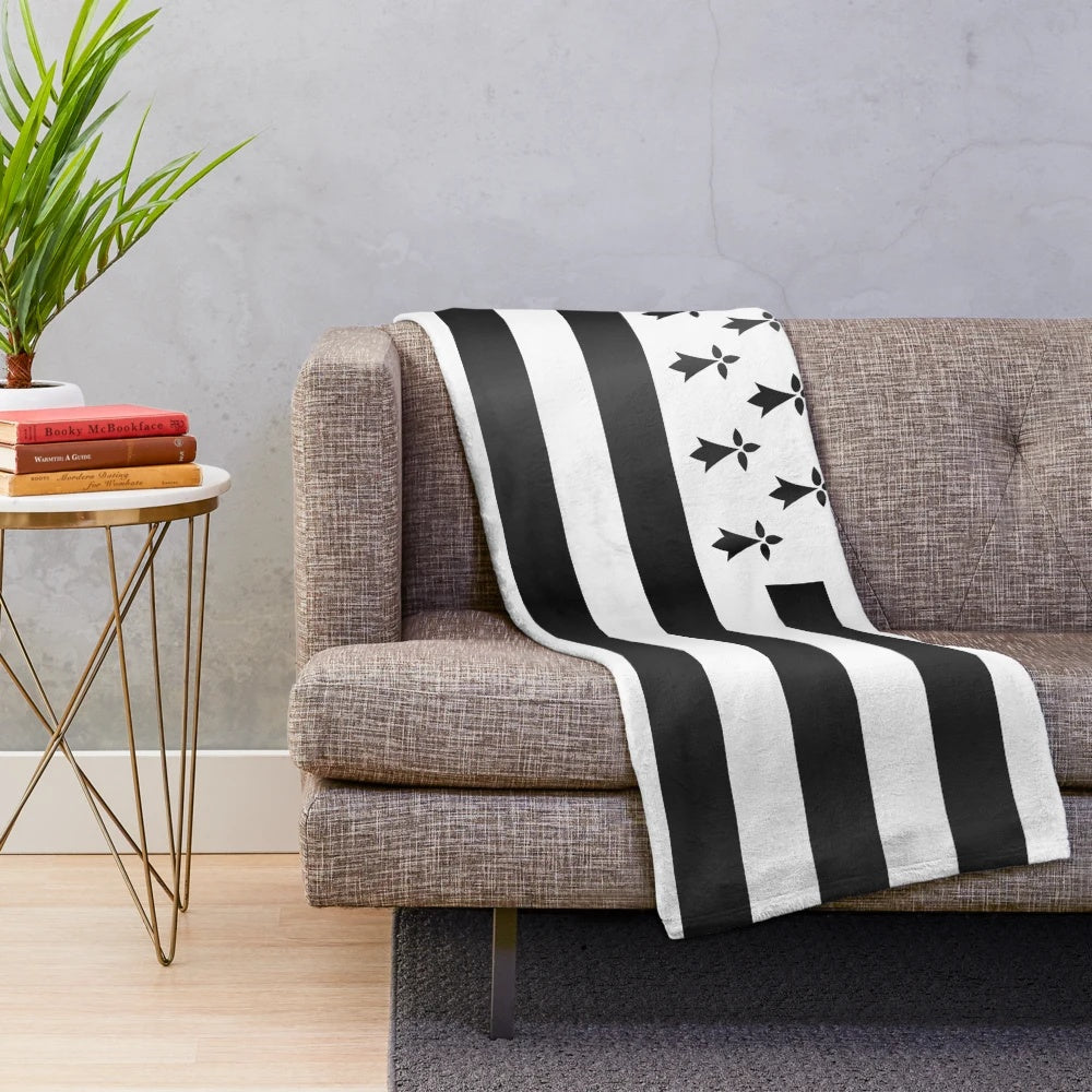 Breton flag plush blanket