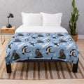 Soft and plush cat pattern blanket