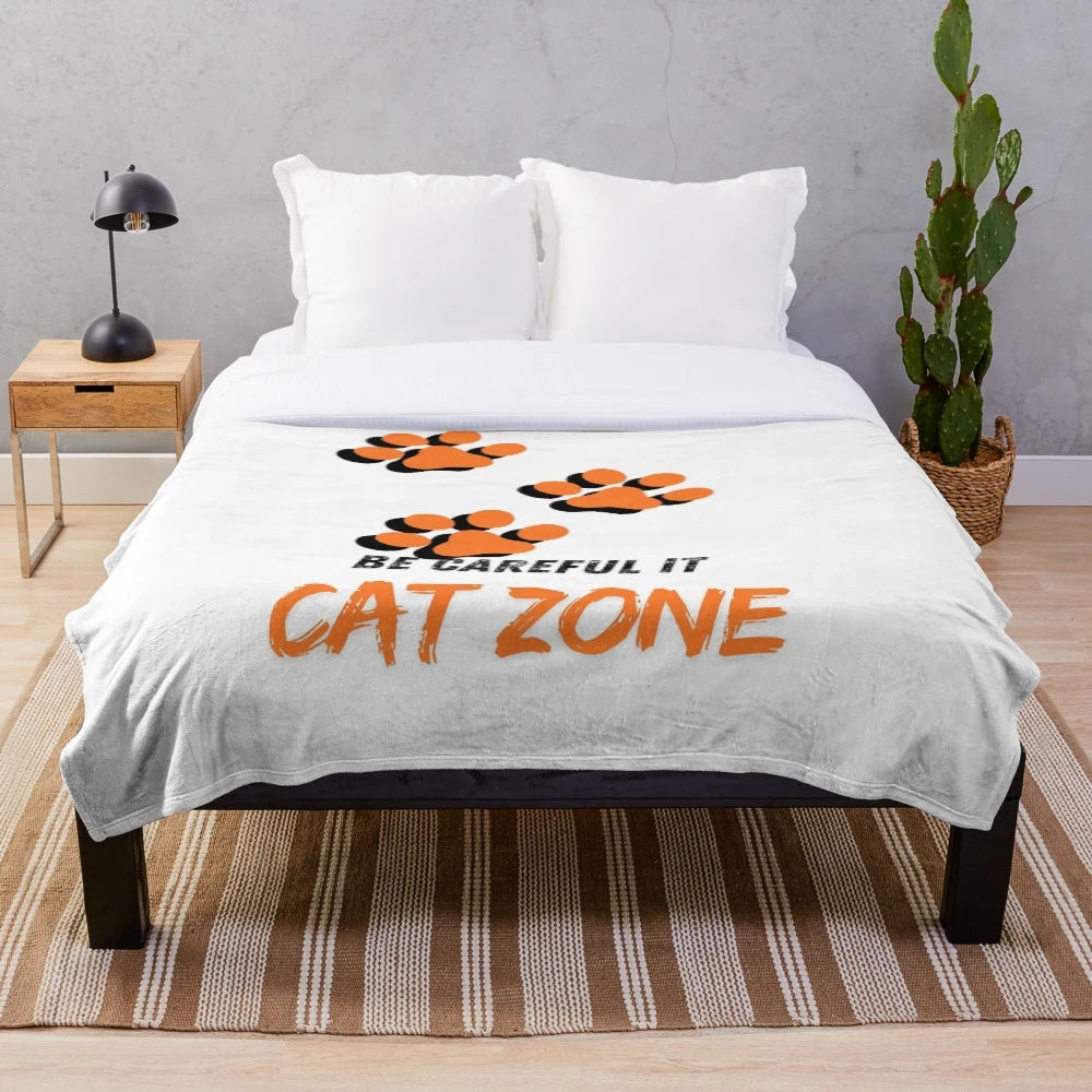 Soft, plush cat-themed blanket for a cozy and comforting home