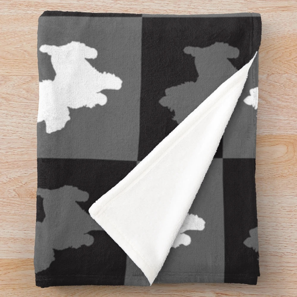 Soft and Plush Checkered Blanket in Grey and Black Colors, Perfect for Scottie Dog Lovers