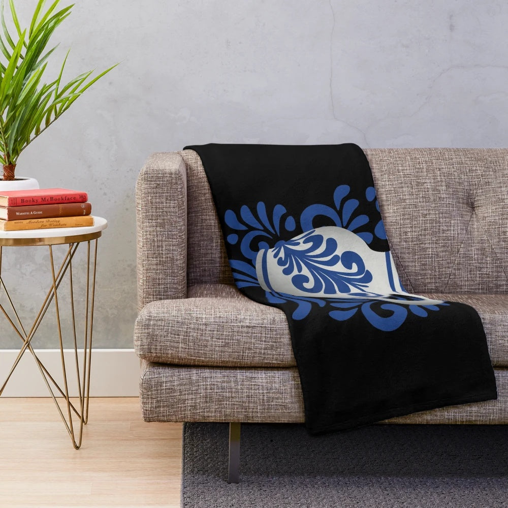 Cozy plush blanket featuring cider and Hessian cultural design