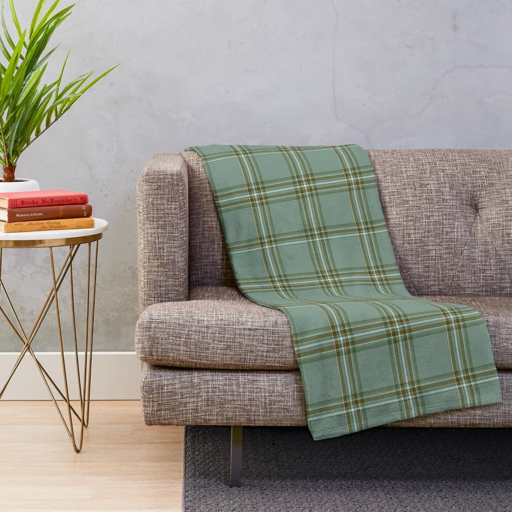 Soft and warm Clan Kelly tartan plaid plush blanket
