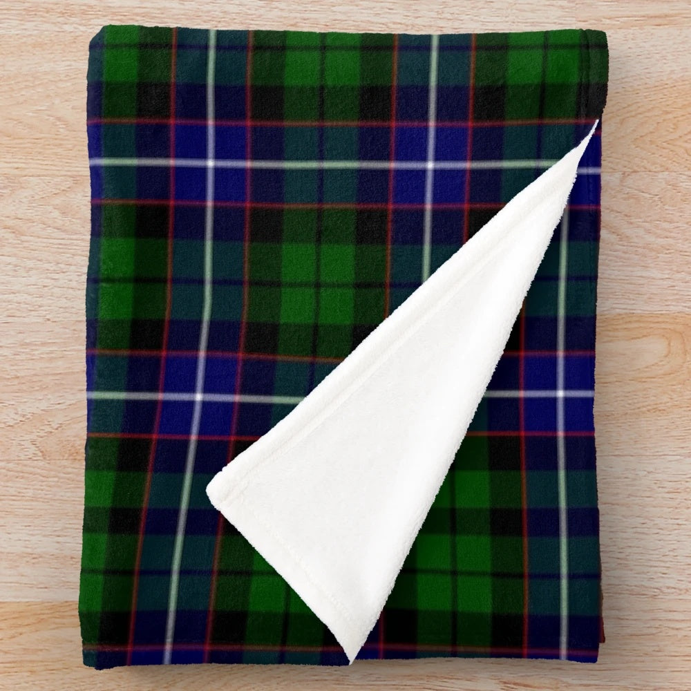 Clan Russell tartan plush blanket featuring the family's heraldic crest