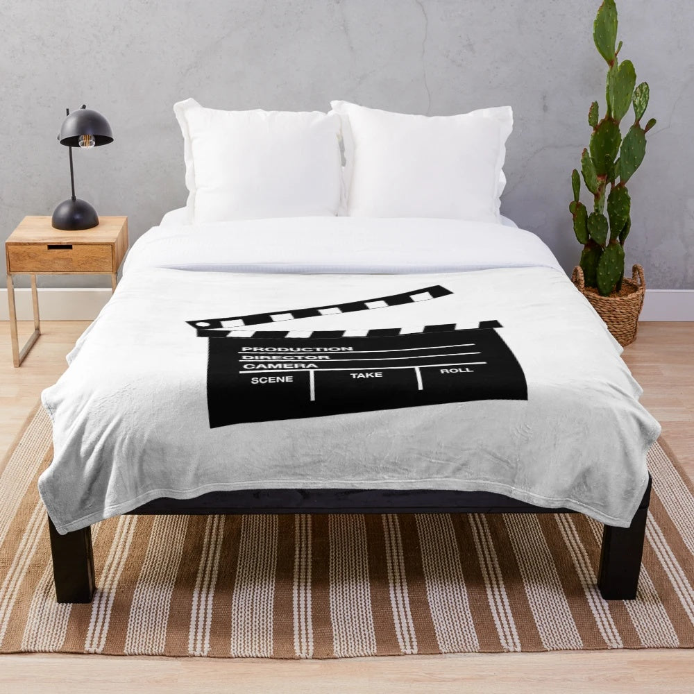 Soft and comfortable clapperboard plush blanket