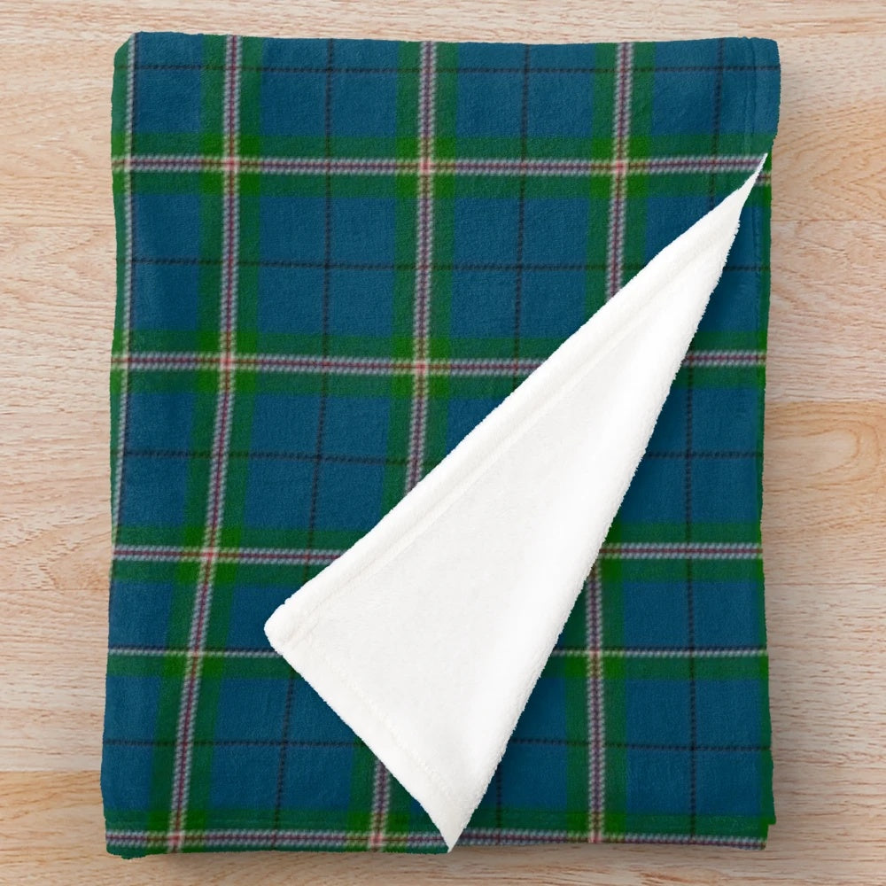 Cleland tartan plush blanket with Scottish clan crest