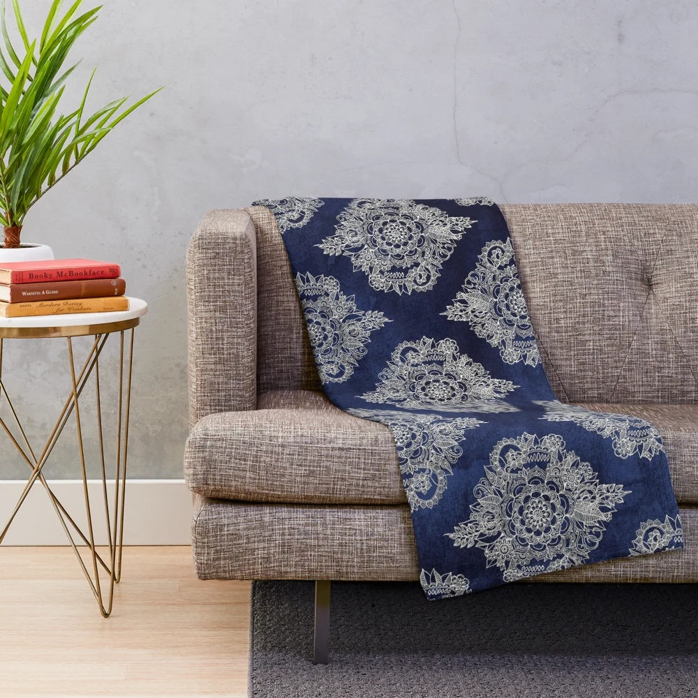 Cream floral Moroccan pattern plush blanket