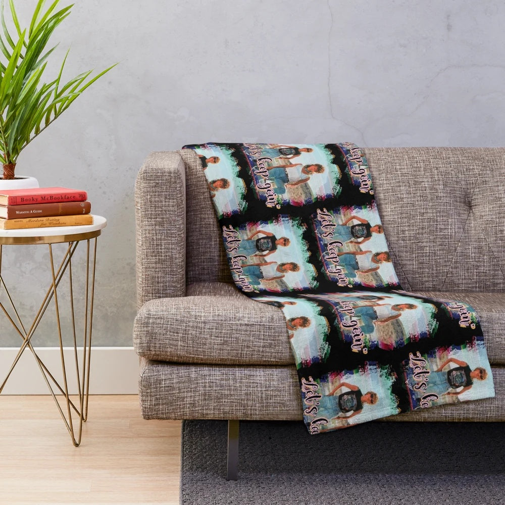 Soft and Cuddly Plush Blanket with Country-Themed Design