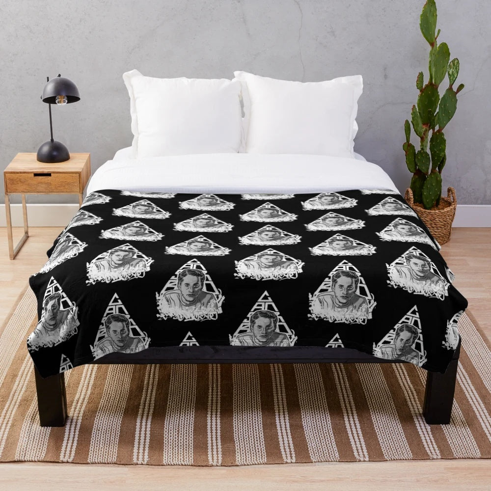 Soft and cuddly dog-themed plush blanket for cozy home comfort